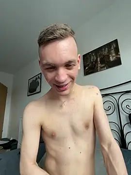nickdtr23 (M young) - 🍆 Dildo blowjob Tip 20TK for video