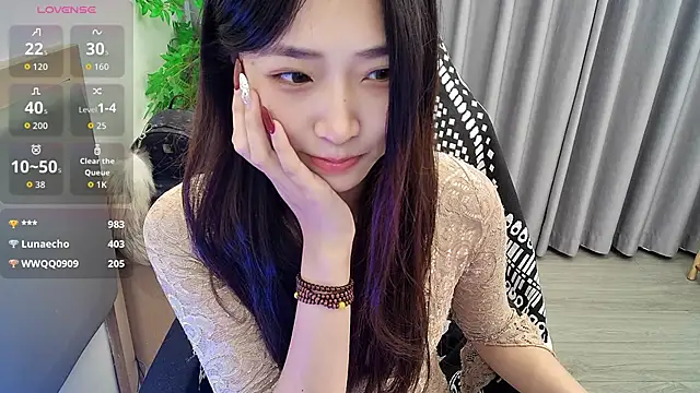 su_ning (F teen) - 才艺表演，热舞一支