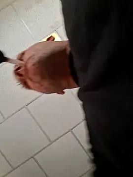 curiouscock38 (Ask my age) - To get 1140 coi s