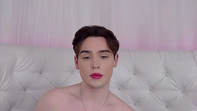 robbycharming (M young) - getting horny:flirt: