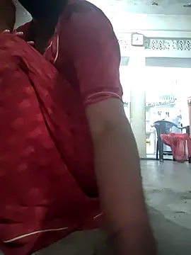 Webcam Model (aunty_sumy) is live