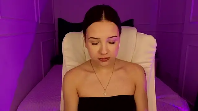 baby_brunettee_ - Baby_brunettee_'s free webcam