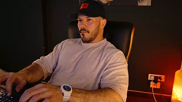 angeloeric (Ask my age) - Support The KINGDOM!!!