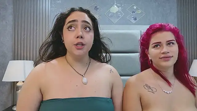 VioletMonroee webcam