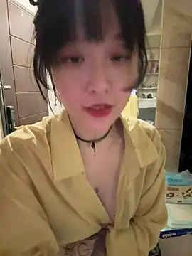 etherealcat33 (Ask my age) - 虛實貓深夜電台聊播