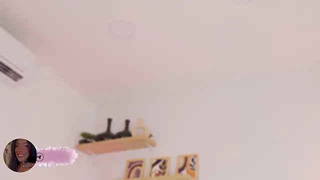 emely_deluxe (F young) - FINGERING PUSSY