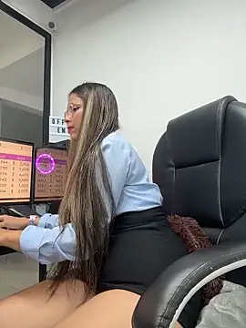 EMILIIA_RICHTER__ webcam