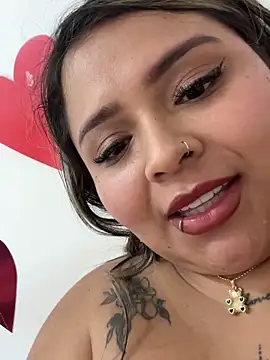 Webcam Model (ashley-swift-)  is live.Free join now!