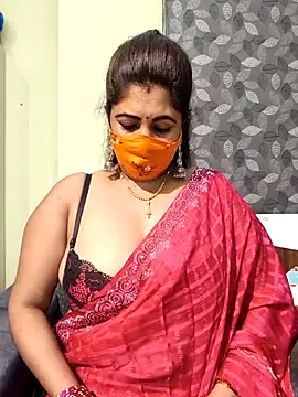 Webcam Model (Poly_bhabi)  is live.Free join now!