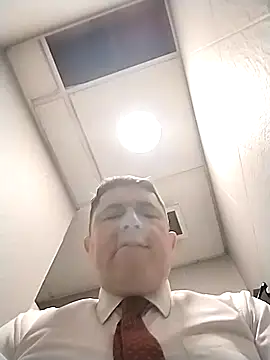 bigcristh79 (Ask my age) - Down pants