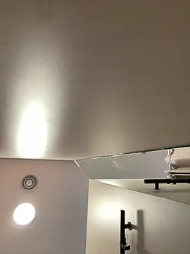 eveangelll (F milf) - Squirt in fitting room???