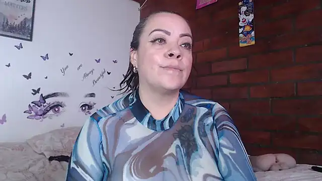 liila28six - LIila28six's free webcam - UK Sex Cams