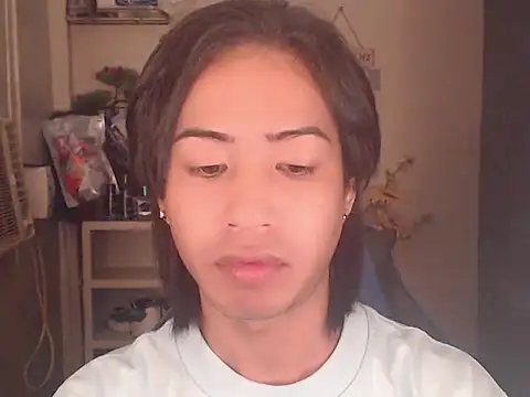 Erin_23 live sex cam