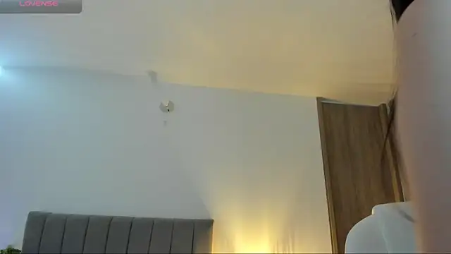 sophie_connors live sex cam