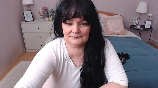 leveme2nightt - LeveMe2Nightt's free webcam