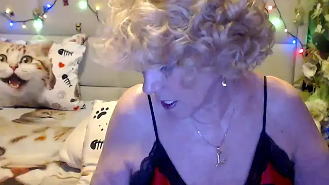 happywomanon - HappyWomanOn's free webcam