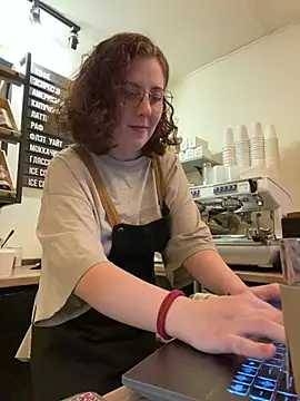 cinnabon_ (G young) - MAKE MY PUSSY WET AT MY WORK