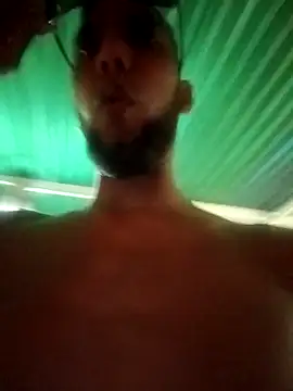 unreadychutzpa - UnreadyChutzpa's free webcam - UK Sex Cams