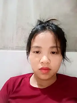 pretty-haert - Pretty-haert's free webcam