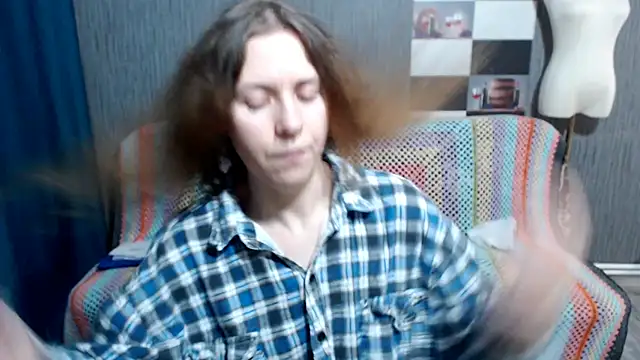 pa1e_pr1ncess - Pa1e_pr1ncess's free webcam