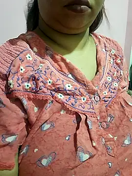 Webcam Model (Ravina_patil1)  is live.Free join now!