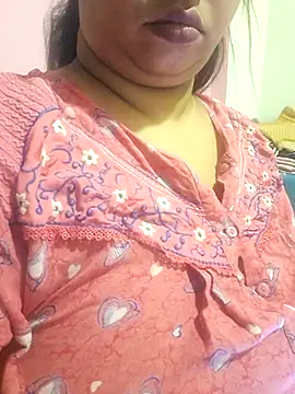 Webcam Model (Ravina_patil1)  is live.Free join now!