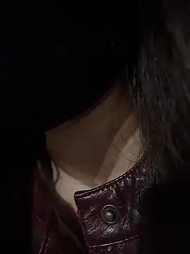 美女nide-laoshi在线直播