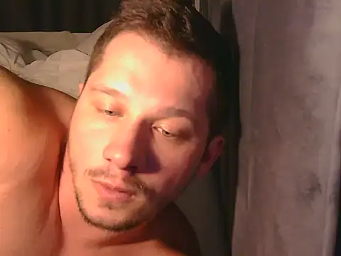 lionedwin (M young) - cum show bed private