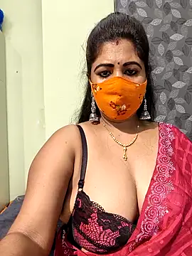poly_bhabi (F milf) - Pussy fingaring