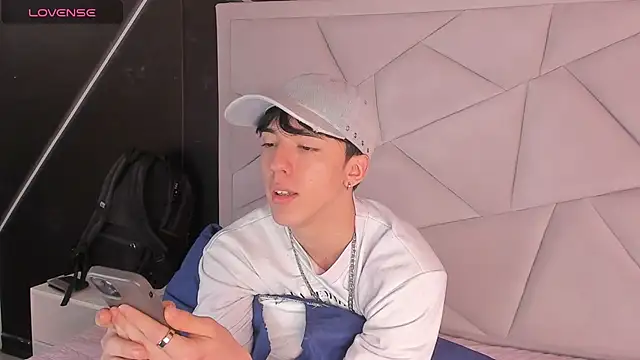 aerumchae (M twink) - sexy dance