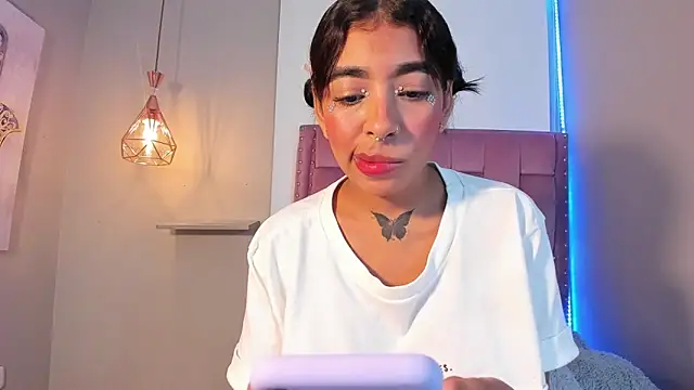 Live sex cam of Scarlet_Vixen_