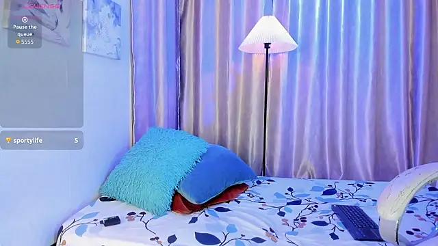 demian_hush (M twink) - make me hard  with your vibrations