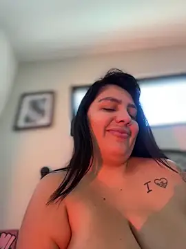 vicky_sixx (F young) - Fuck dildo 5 min