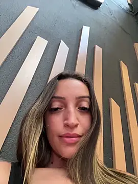 online random chat BelleLouiseVp