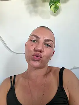 paulinaschubert1 (F young) - Dildofuck til I cum