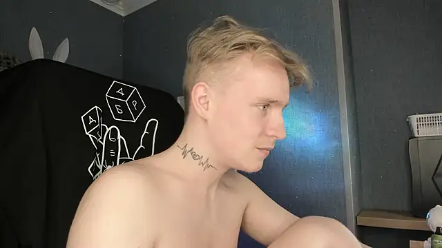 AlexxSweet live sex cam