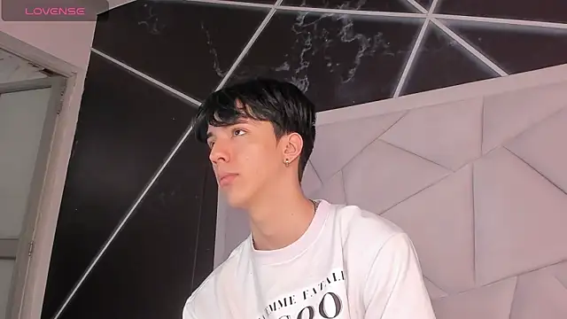 aerumchae (M twink) - sexy dance