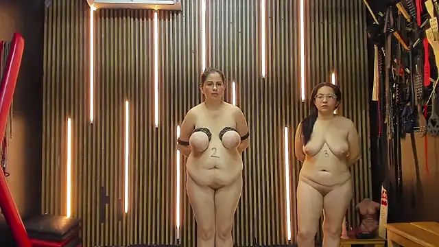 vantablackbdsmshow_ - VantablackBDSMShow_'s free webcam