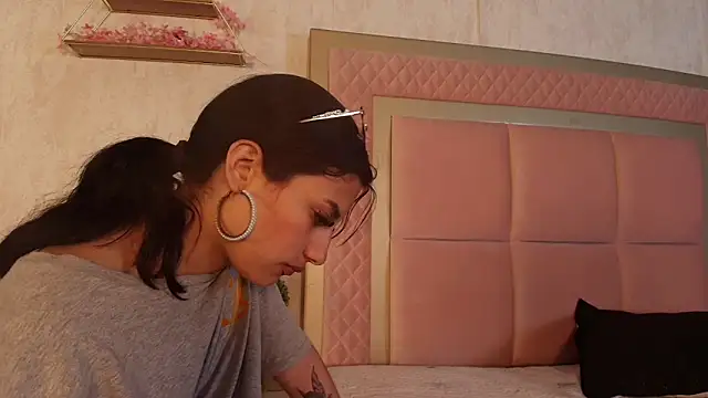 madii_ - Madii_'s free webcam