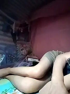 llomayy-love - Llomayy-love's free webcam