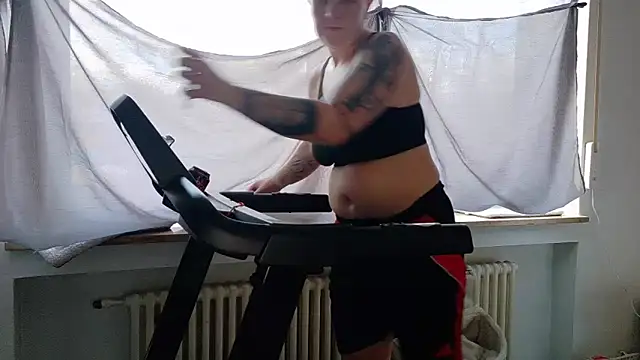 wetgerman_2 - Wetgerman_2's free webcam