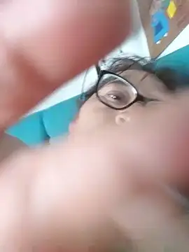 clarita_01 - Clarita_01's free webcam - UK Sex Cams