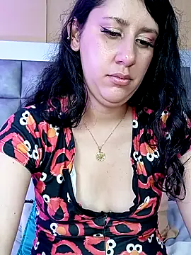 lunadamasco - LunaDamasco's free webcam - UK Sex Cams