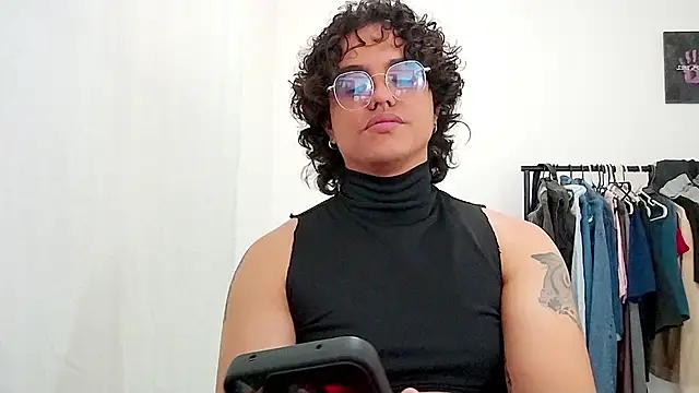 diane_blossom - Diane_blossom's free webcam - UK Sex Cams