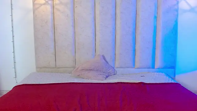 sweetbloomcs - Sweetbloomcs's free webcam - UK Sex Cams