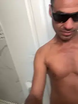 ZF-Athlete Live Webcam on Stripchat