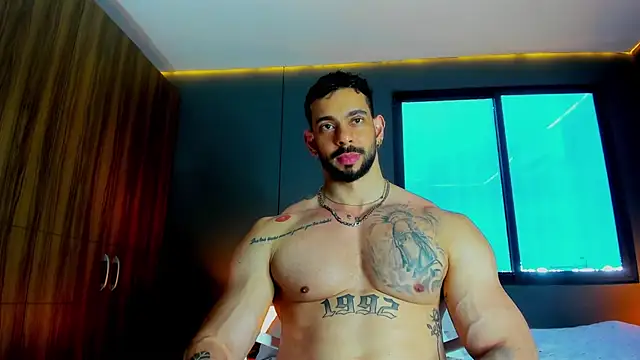 massimo_visconti (M young) - show cock