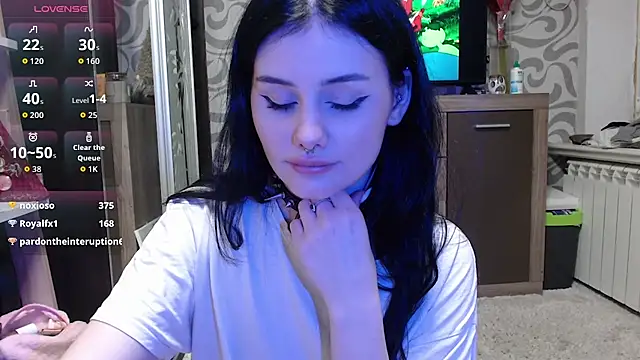 moon_raven - Moon_raven's free webcam