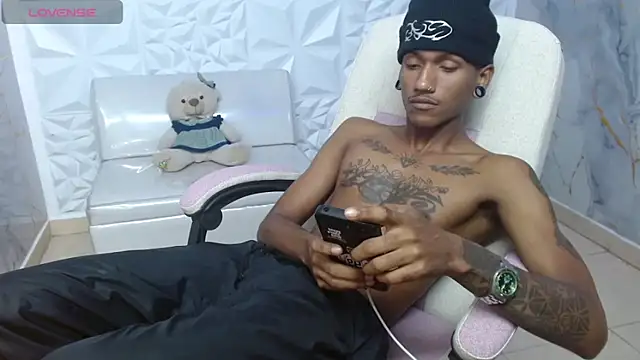 ManSant live sex cam