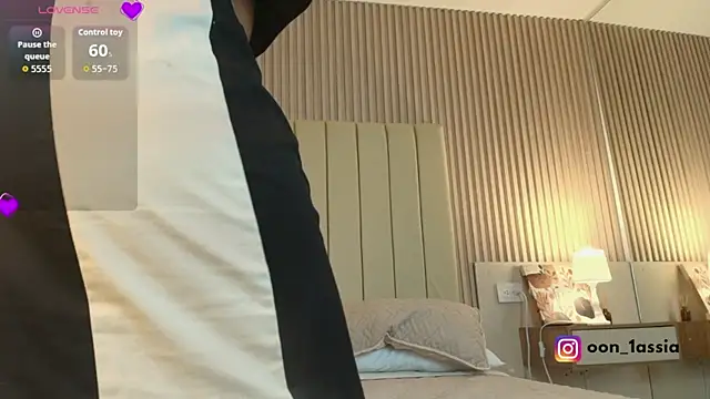 chat site Alessia Moon1